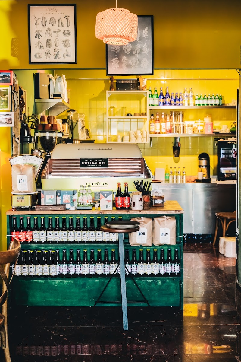 Chez La Vie Coffee & Eatery