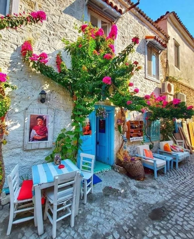 Alaçatı