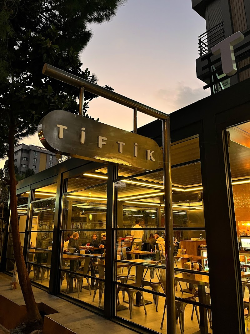 Tiftik Street Food