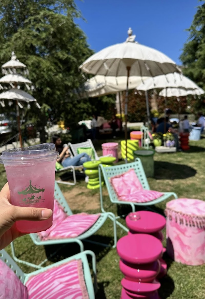 CAROUSEL CAFE