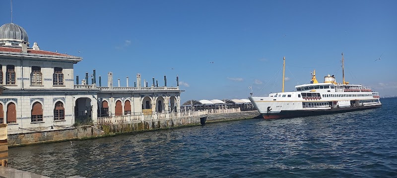 Büyükada İskelesi
