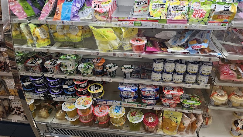 FamilyMart Dotonbori