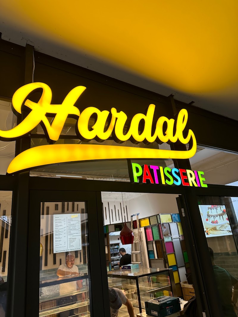 Hardal Patisserie und Eiscafé