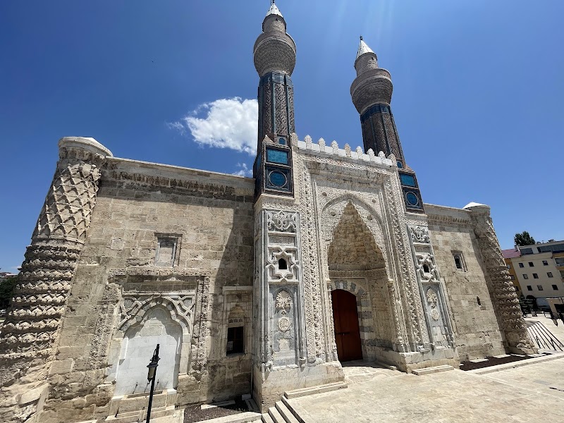 Gök Medrese