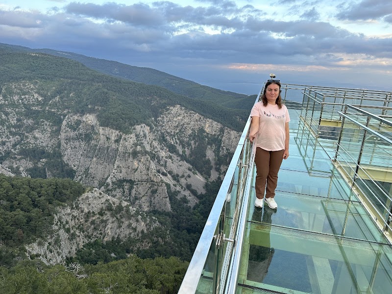 Altınoluk Cam Teras
