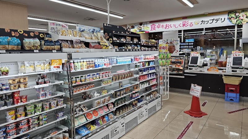 7-Eleven Hyatt Regency Tokyo
