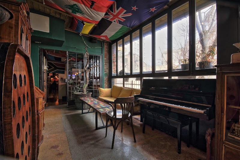 Varuna Gezgin Cafe - İstanbul