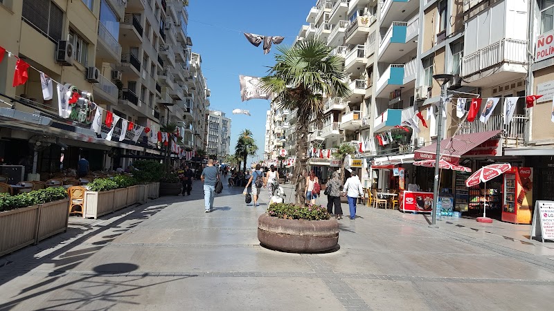 Kıbrıs Şehitleri Caddesi