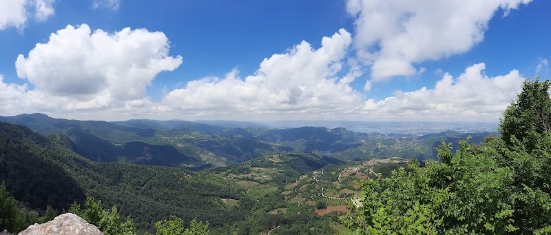 Kayaüstü Zirvesi