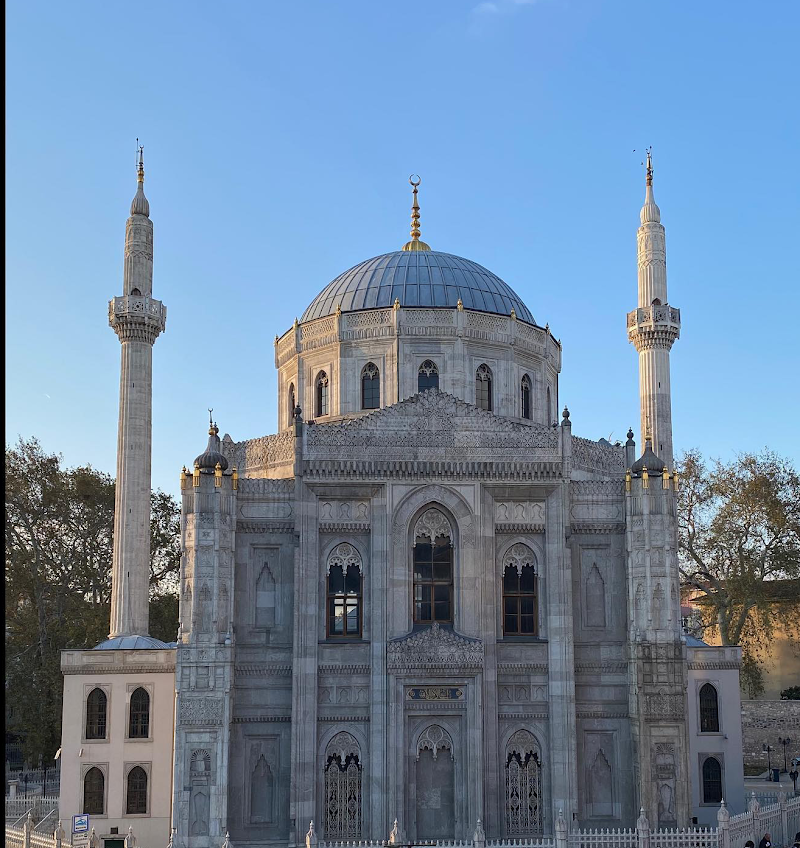 Pertevniyal Valide Sultan Mosque
