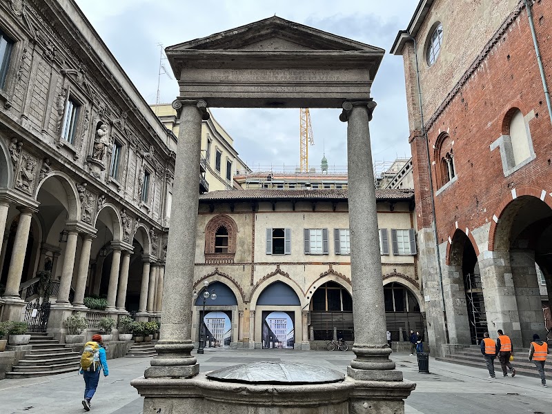 Piazza Mercanti