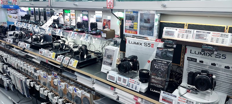 BicCamera AKIBA Store