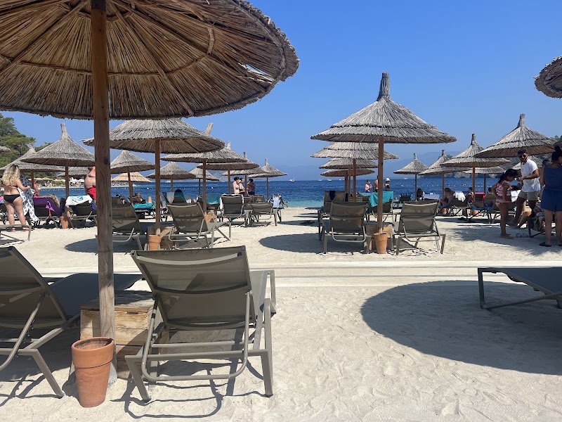 Sea Me Beach