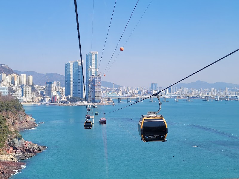 Songdo Bay Station (Songdo Cable Car)