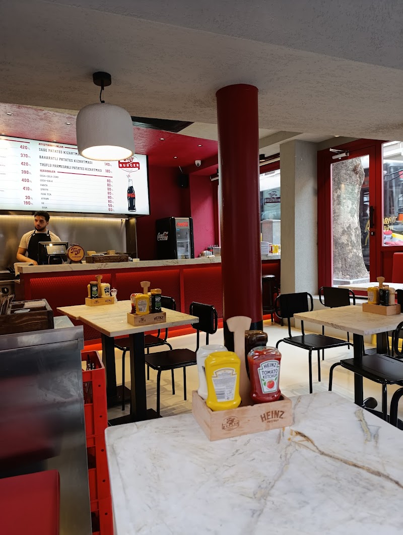 Taff Burger Akaretler