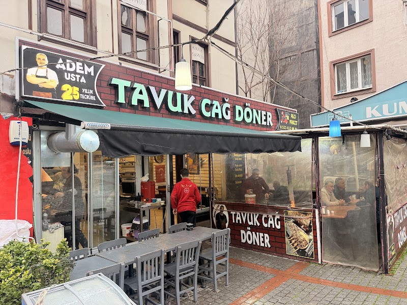 Adem Usta Tavuk Cağ Döner