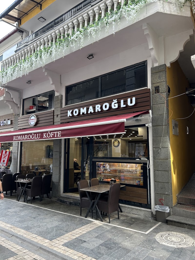 Komaroğlu Köfte Salonu