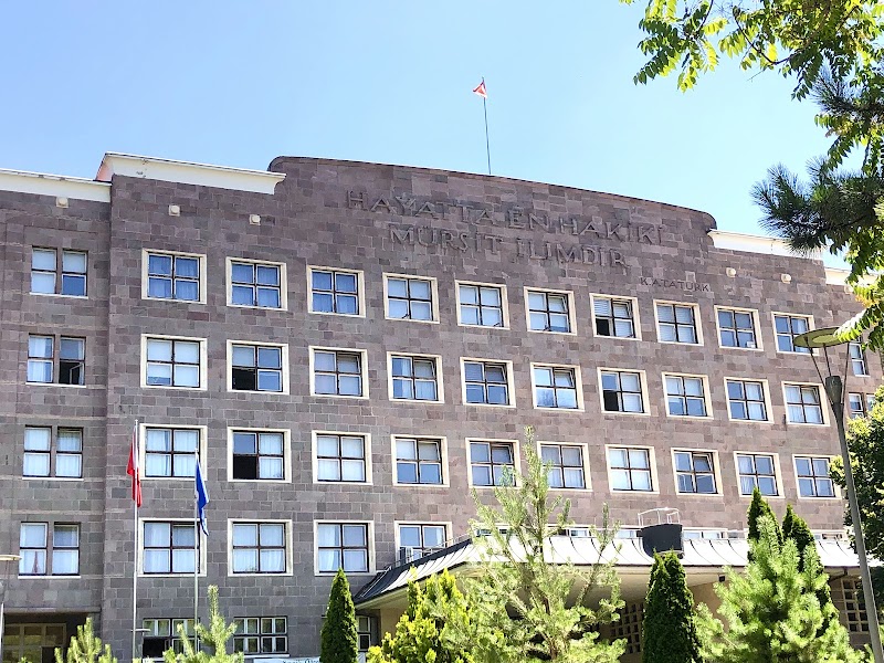 Ankara Üniversitesi Dil ve Tarih-Coğrafya Fakültesi