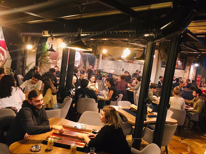 Saklı Bahçe Cafe & Nargile Oyun Salonu