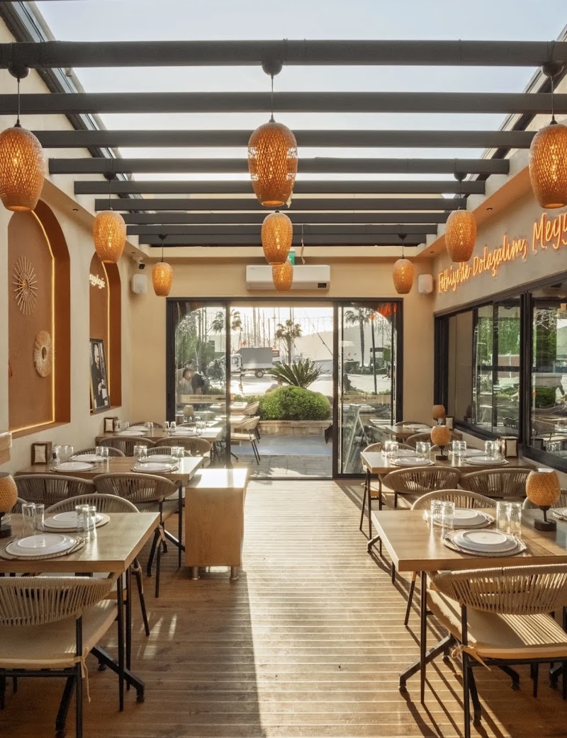 Meyy Restaurant