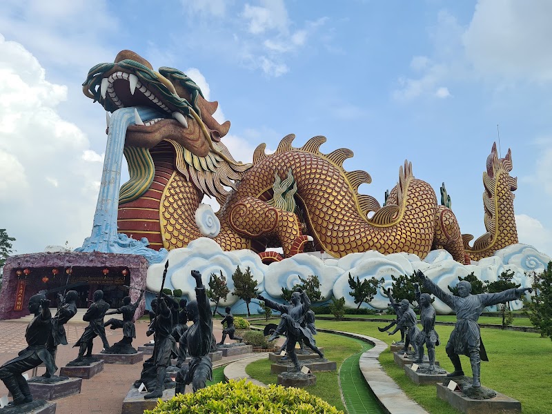 Dragon Descendants Museum