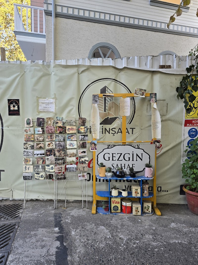 Gezgin Kitapçı
