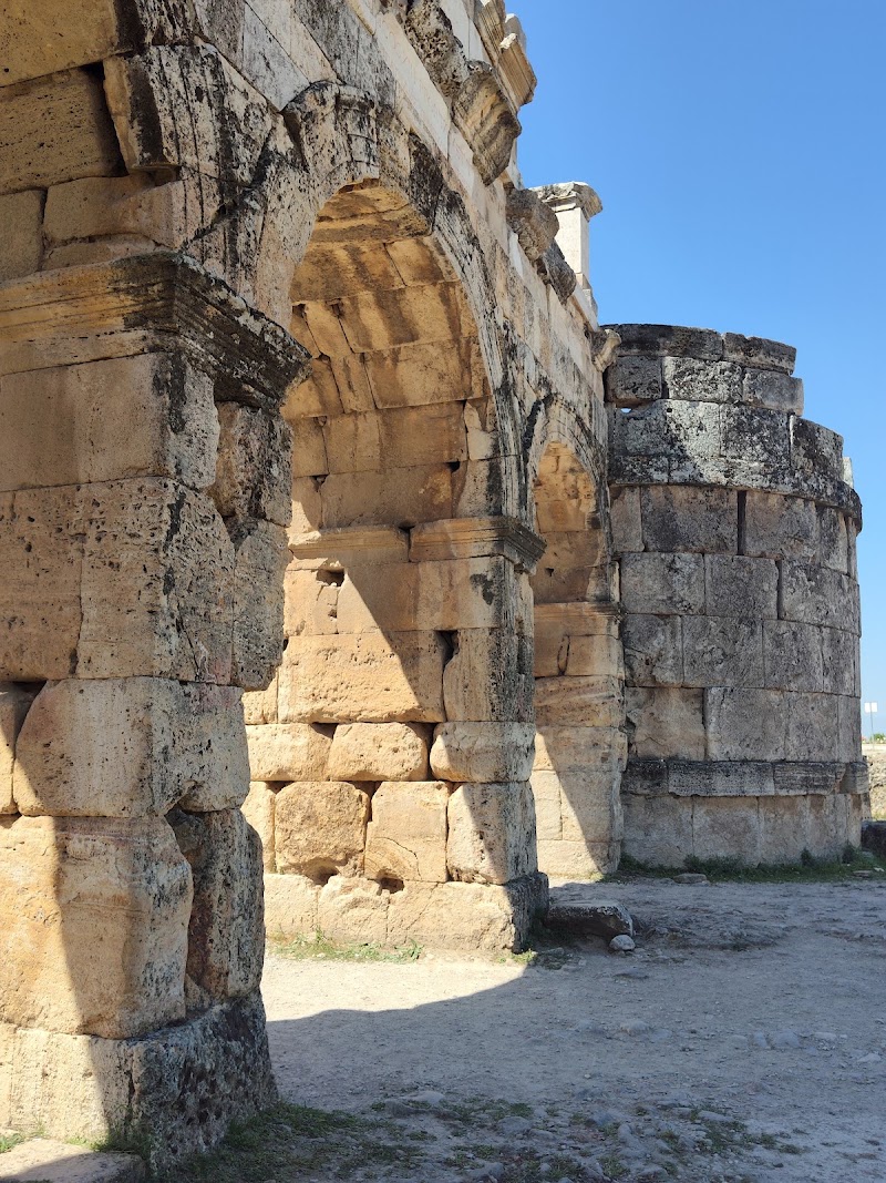 Hierapolis(Pamukkale Travertenleri)