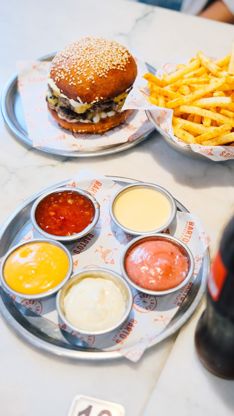 Barto's Burger Place │ Çengelköy