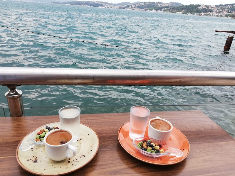 İskele Cafe Çay Bahçesi