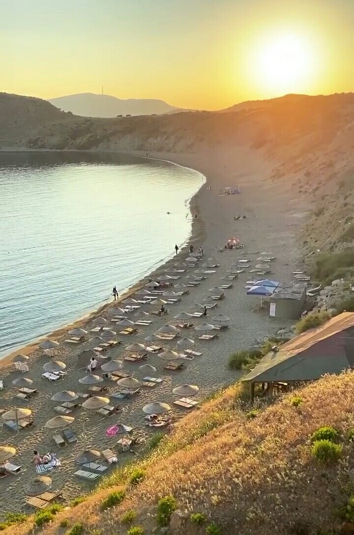 Laz Koyu Plajı