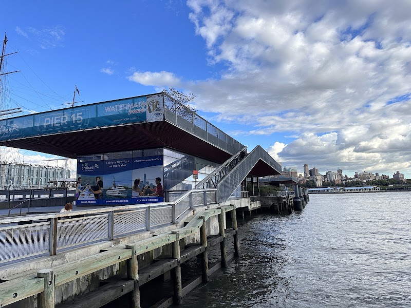 Pier 15 East River Esplanade