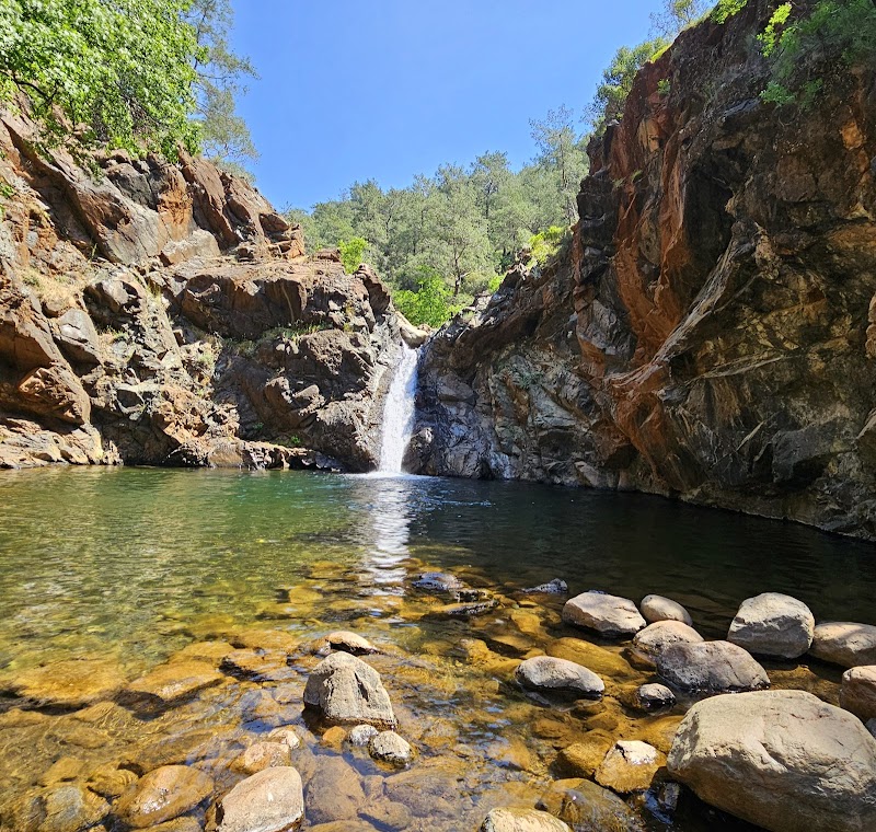Toparlar Waterfall