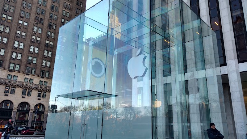 Apple Fifth Avenue